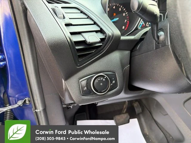 Used 2016 Blue Ford  image 14