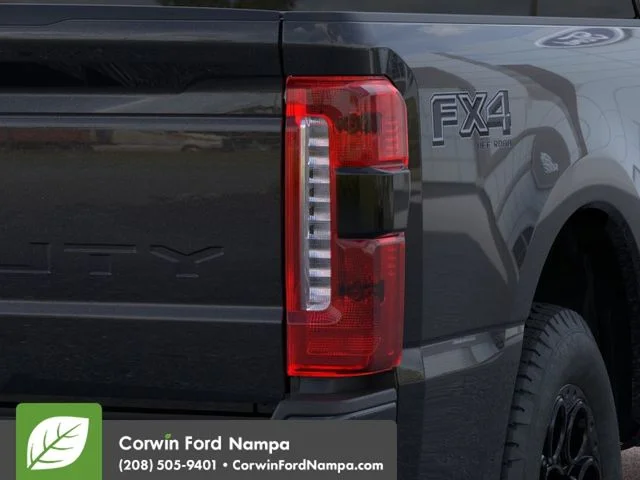 New 2026 Agate Black Metallic Ford XLT image 21