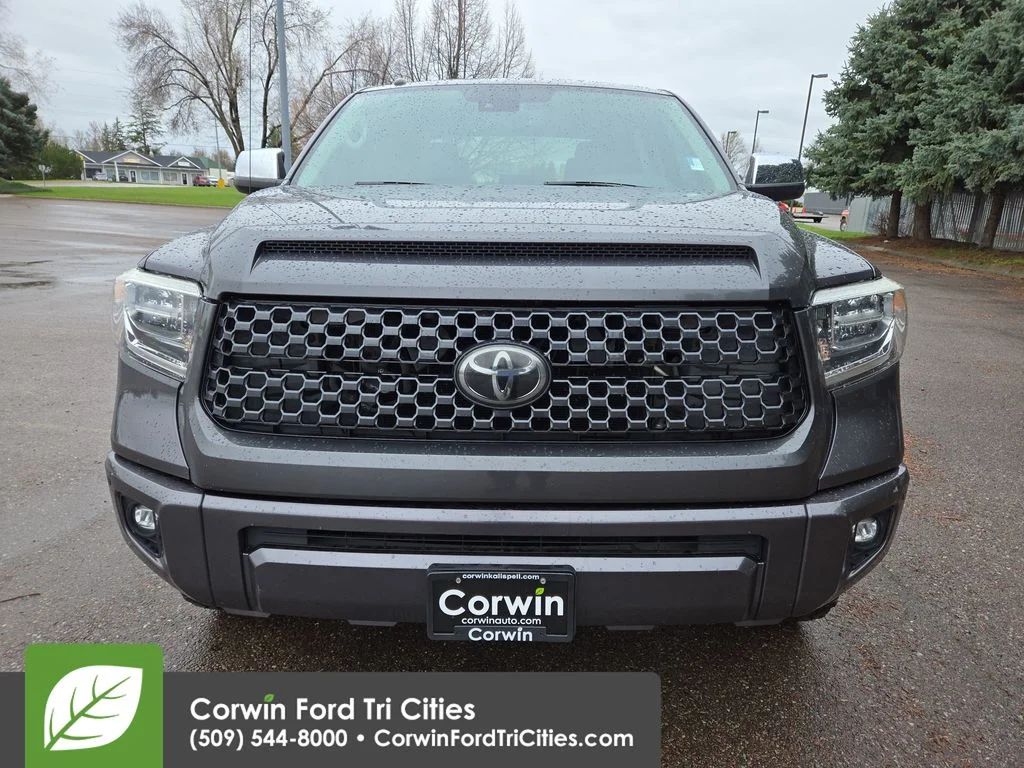 Used 2018 Magnetic Gray Metallic Toyota Platinum image 4