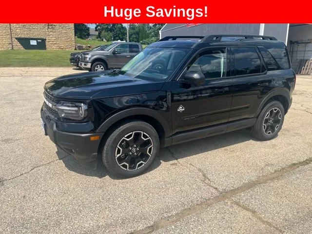 New 2025 Shadow Black Ford Outer Banks® image 1