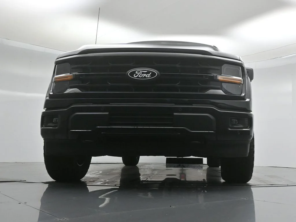 New 2026 Agate Black Metallic Ford XLT image 43