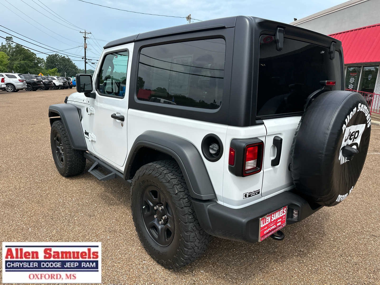 Certified Used 2025 Bright White Clearcoat Jeep Sport image 5