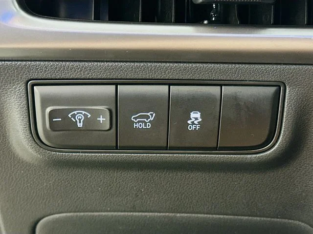 New 2026 Hyundai TUCSON SEL