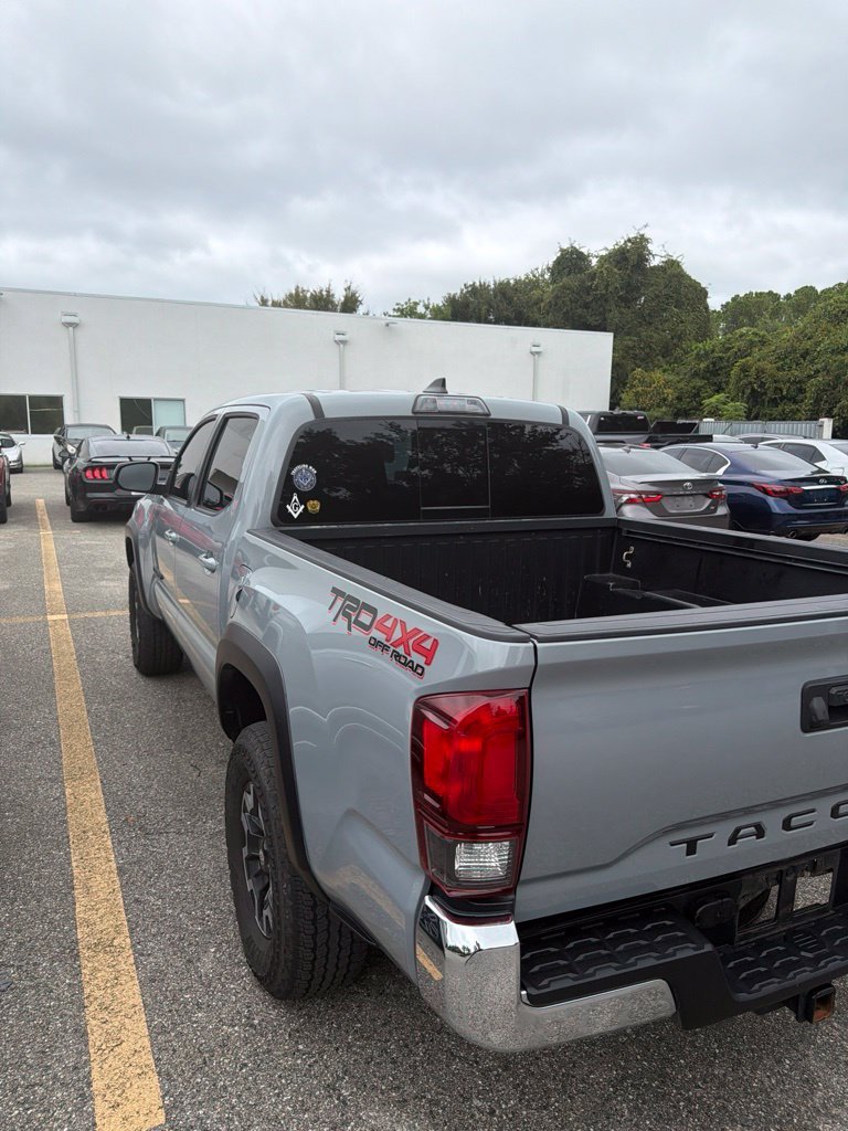 Used 2018  Toyota TRD Off-Road image 9