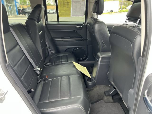 Used 2017 White Jeep High Altitude 4x4 image 22