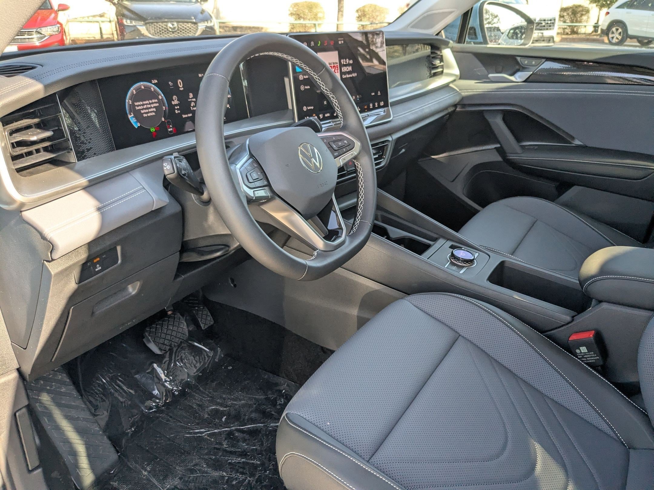New 2026 Monterey Blue Pearl Volkswagen SE image 6