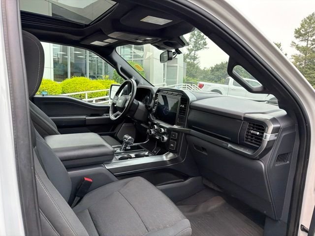 Used 2023 White Ford XLT image 11
