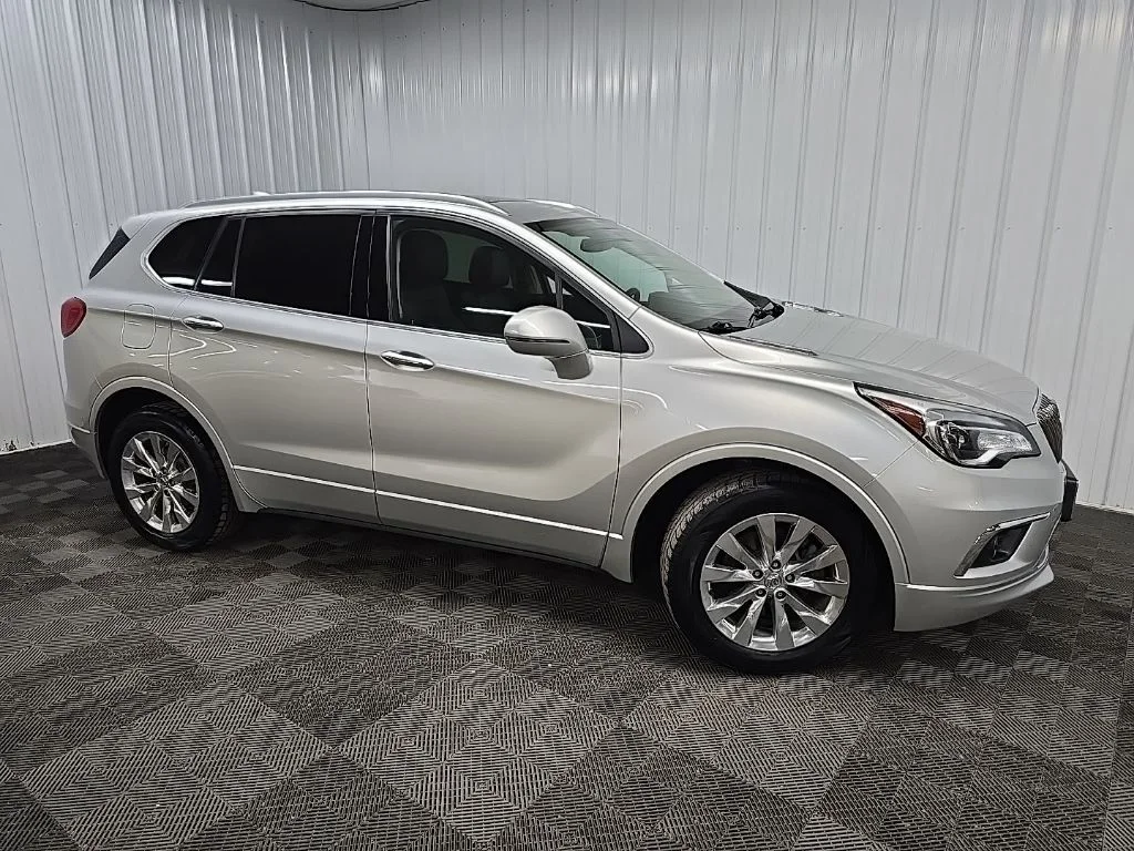 2018 Buick Envision Essence AWD's photo
