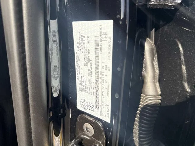 Used 2025 Black Ford Lariat image 19