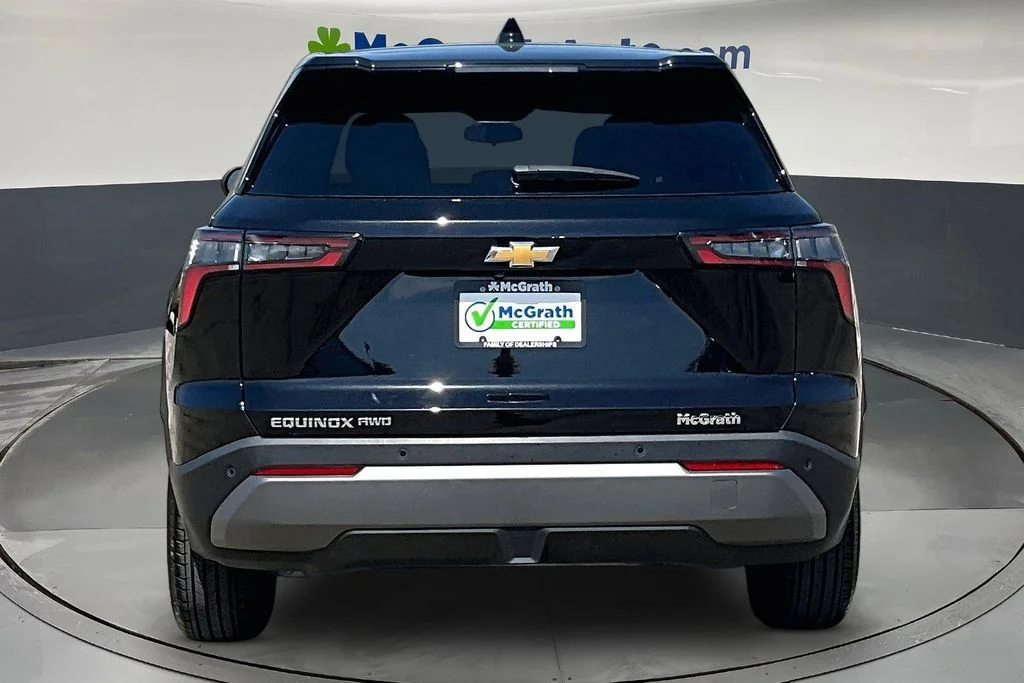 2025 Chevrolet Equinox LT - Photo 6
