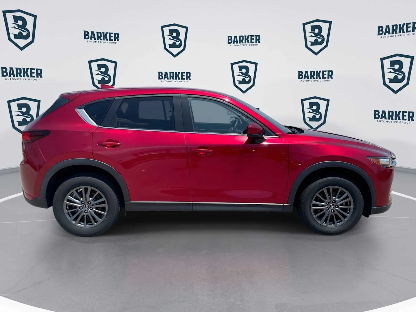 Used 2019  Mazda Touring image 10