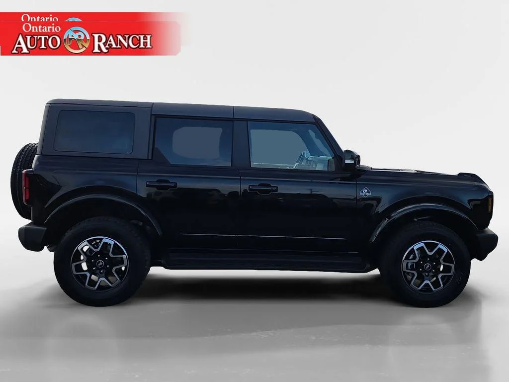 New 2025 SHADOW BLACK Ford Outer Banks image 6
