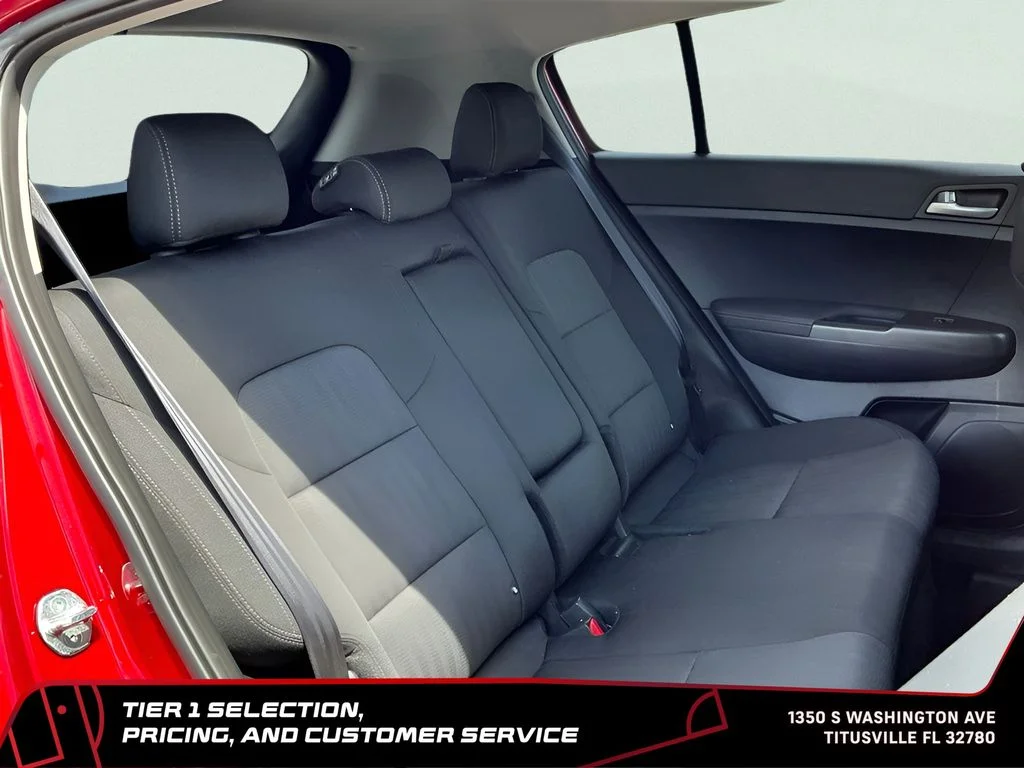 Used 2022 Red Kia LX image 23