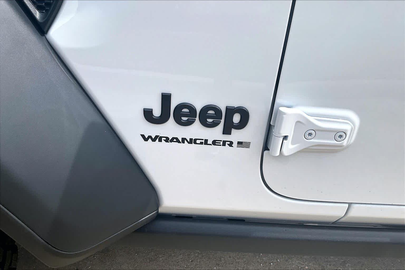 2026 Jeep Wrangler 4-Door Willys - Photo 15