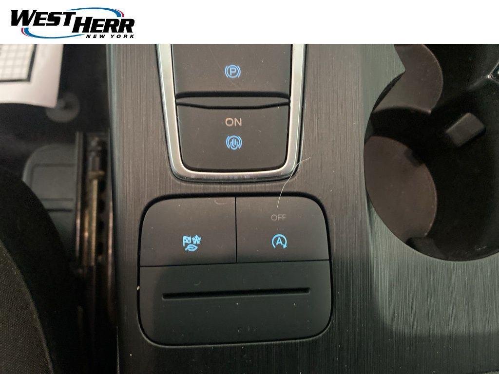 Used 2023 Carbonized Gray Metallic Ford Active image 9