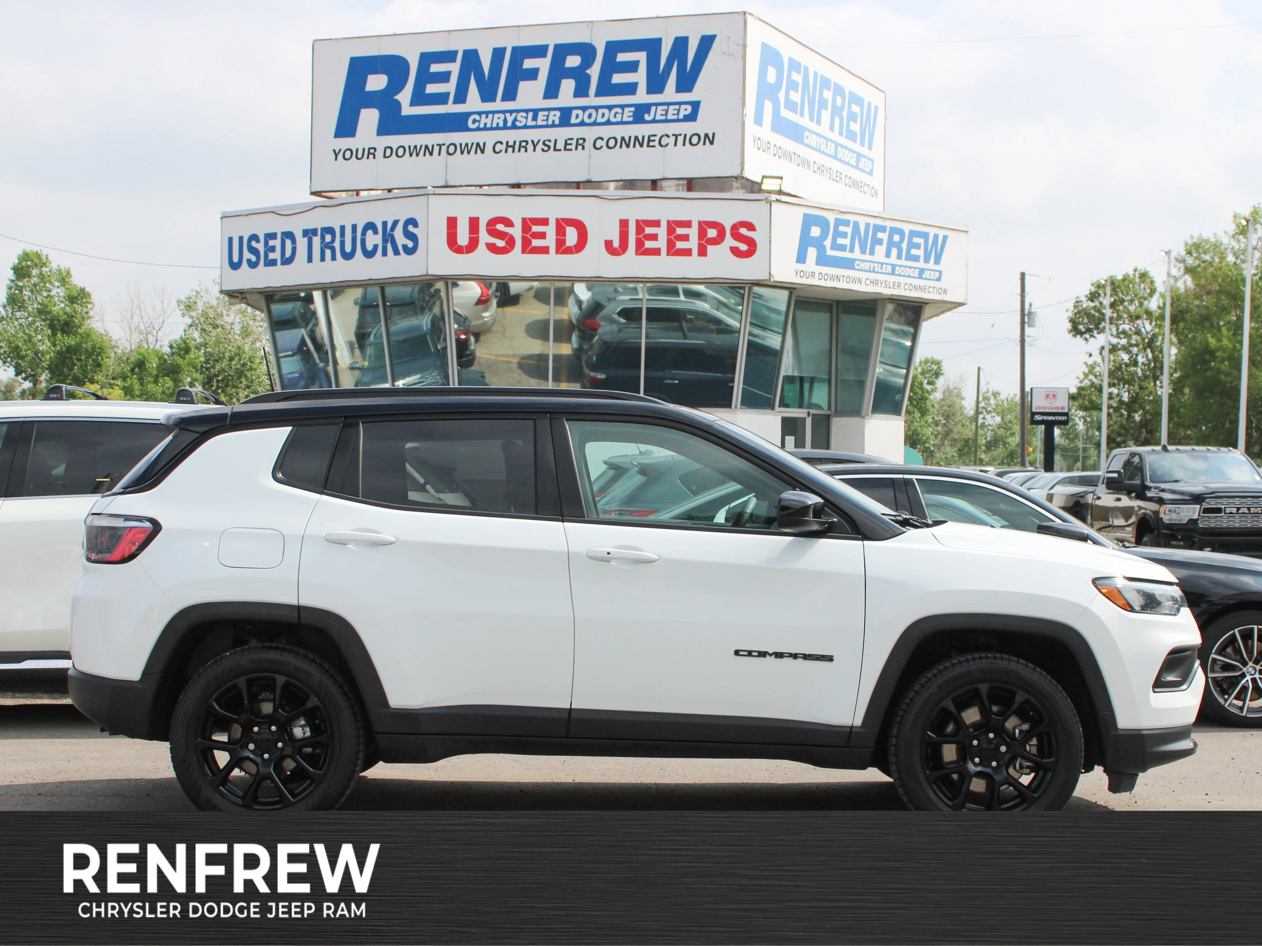 Used 2024 White Jeep Altitude* 4x4 | 2.0L Turbo | Heated Seats | Heated Steering Wheel | image 1