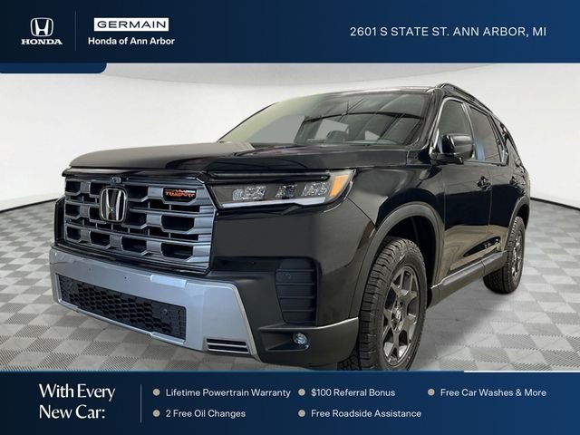 2026 Honda Pilot TrailSport AWD's photo