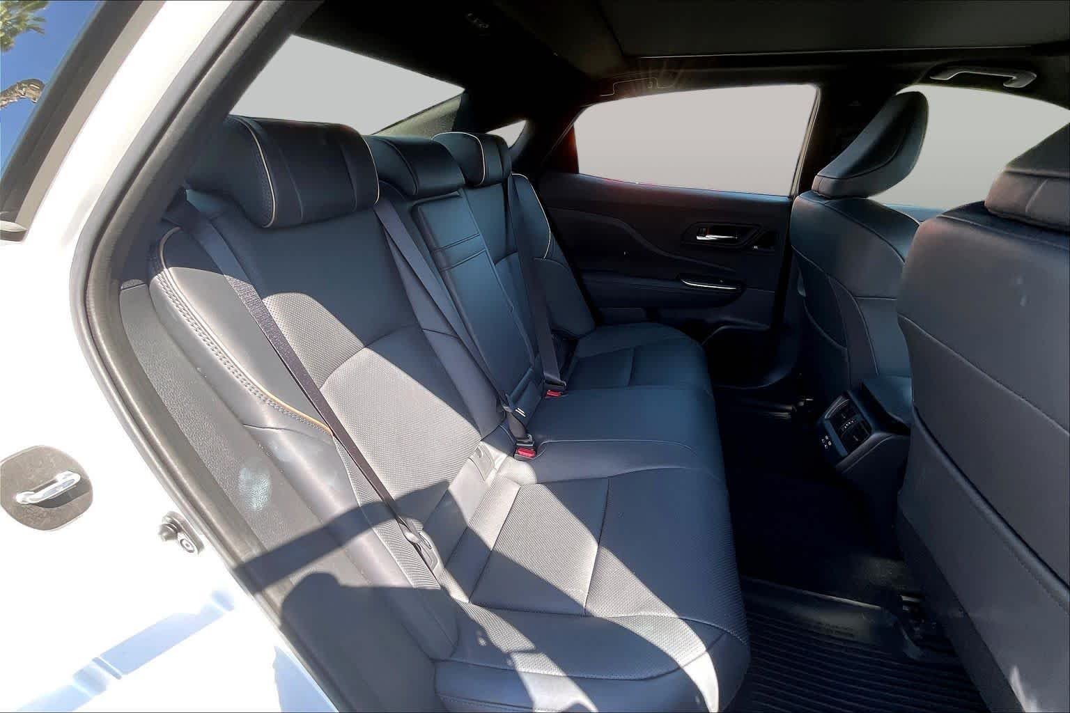 Certified Used 2023 Oxygen White Toyota Limited image 18