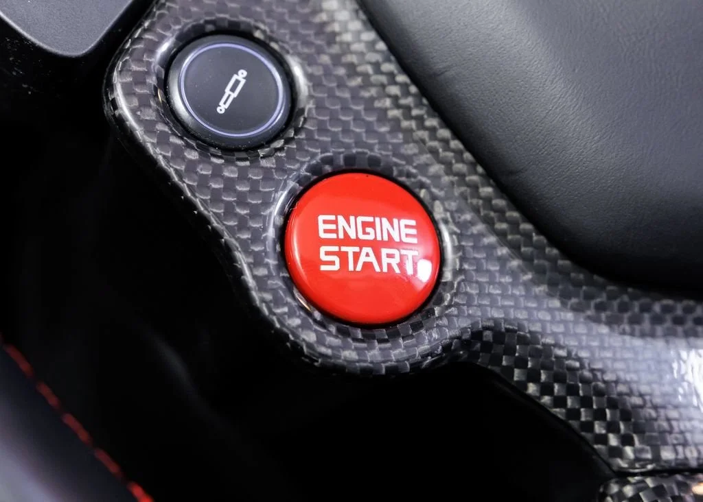 Certified Used 2014 Rosso Corsa Ferrari Base image 25