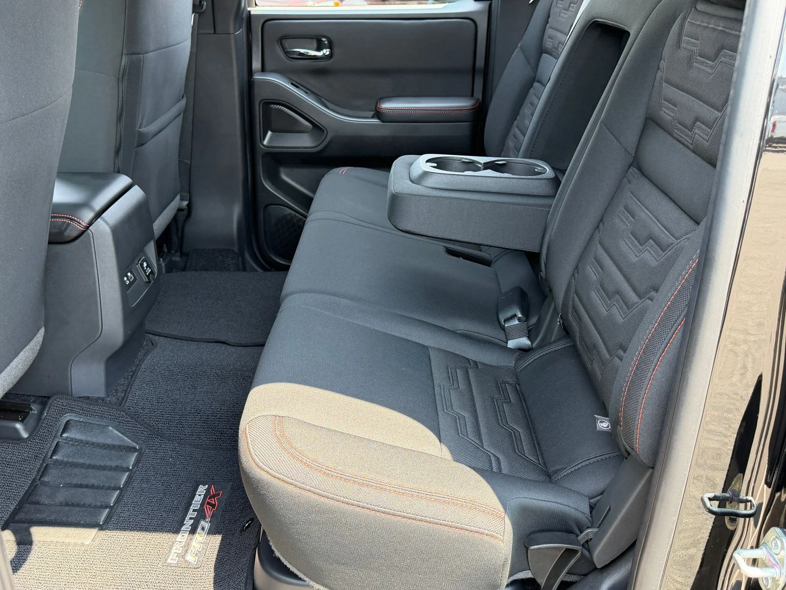 Used 2025 Black Nissan PRO-4X image 8