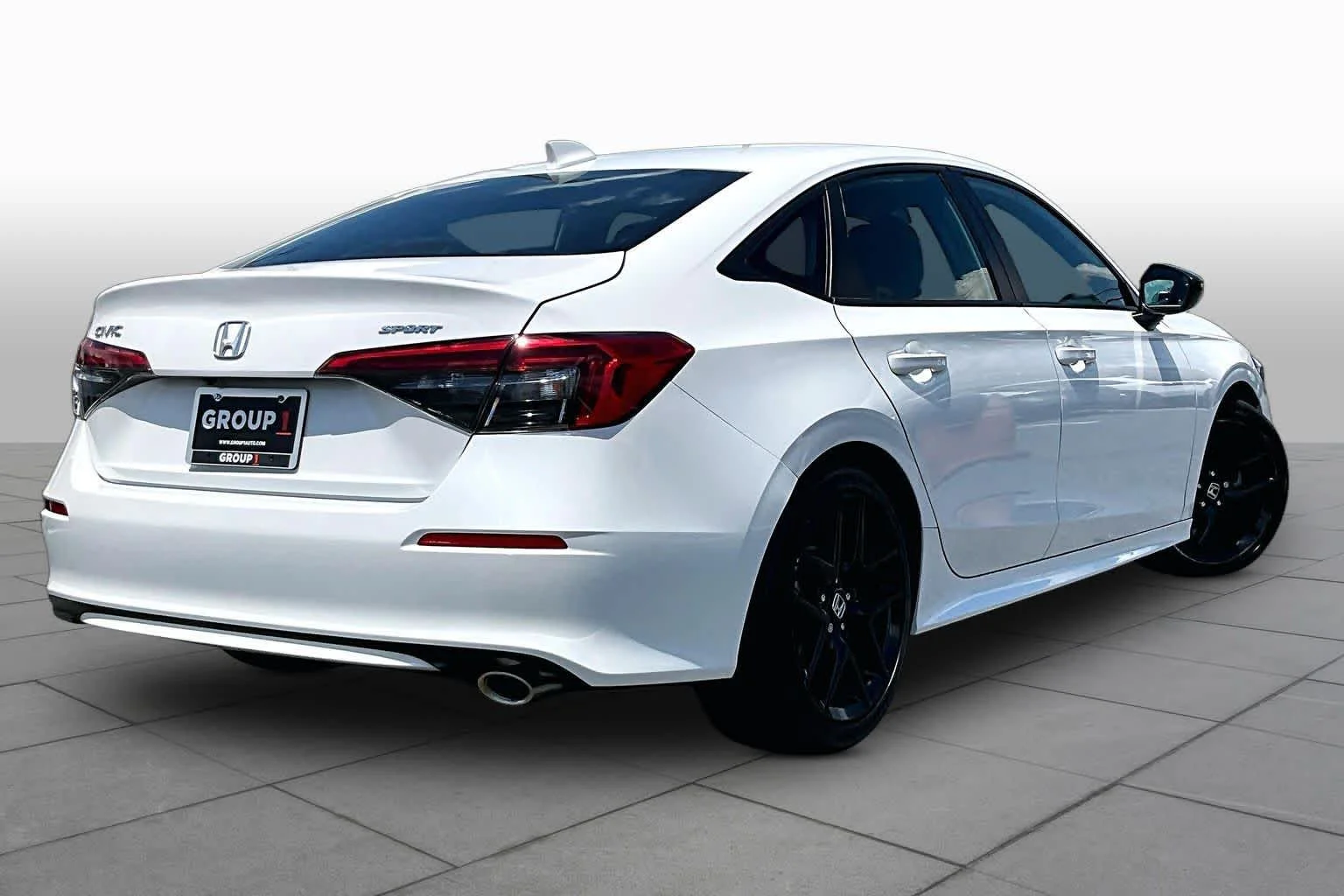 Used 2023 Platinum White Pearl Honda Sport image 13