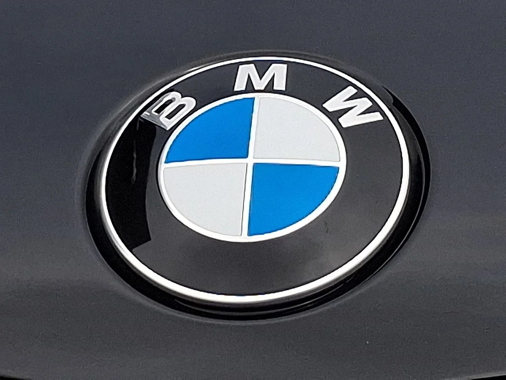 Used 2024 Black Sapphire Metallic BMW xDrive40i image 29