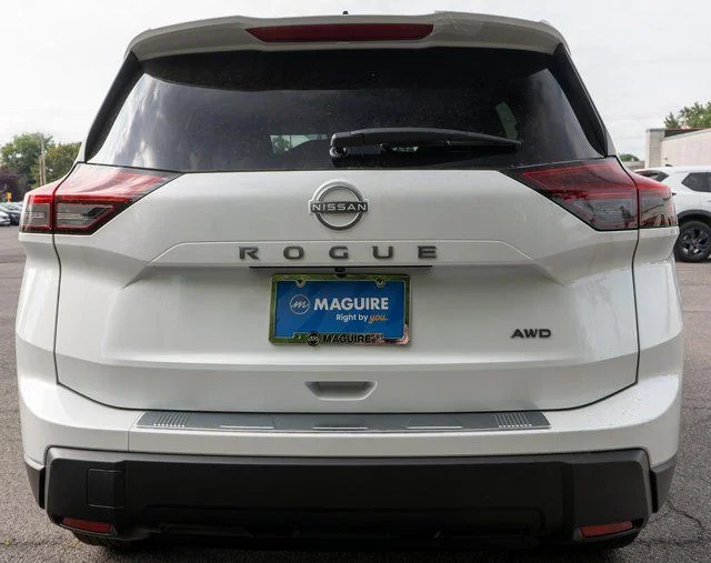 New 2026 White Nissan SV image 6