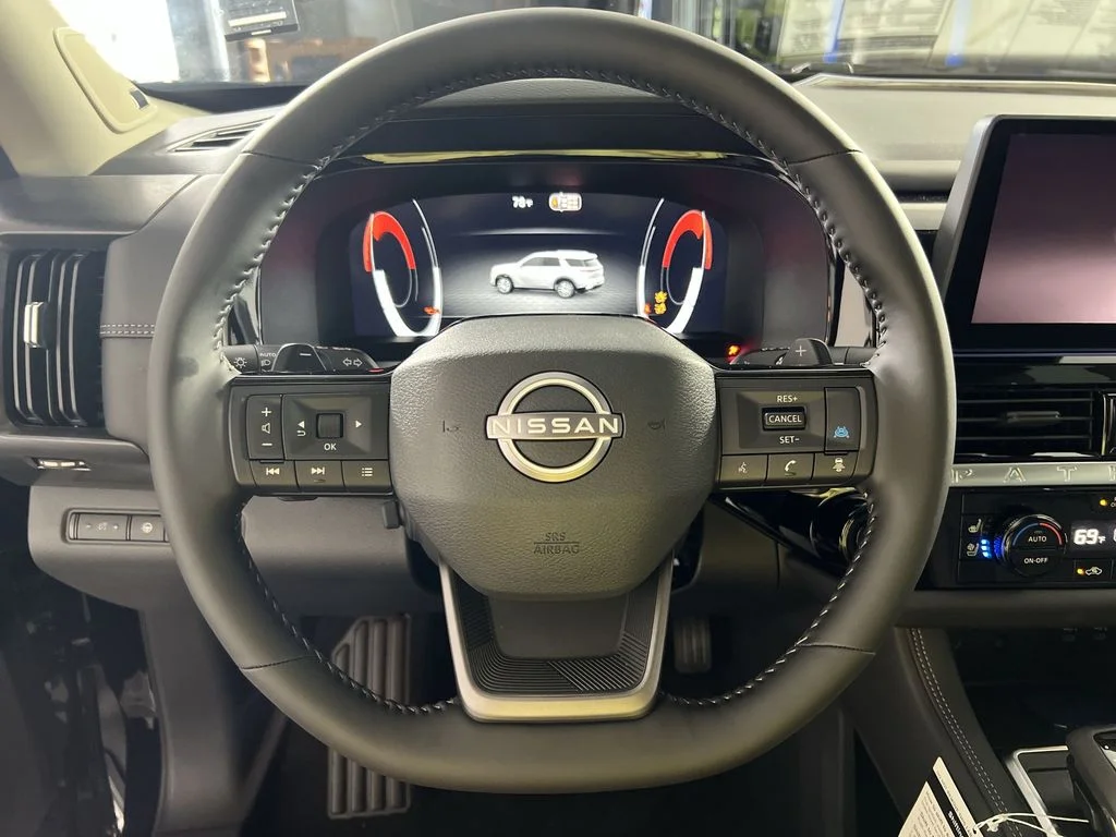New 2026 Black Nissan Platinum image 11