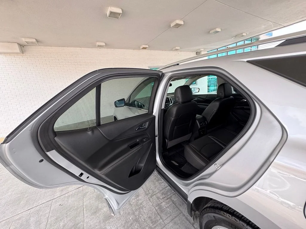 Used 2020 Silver Chevrolet Premier image 19