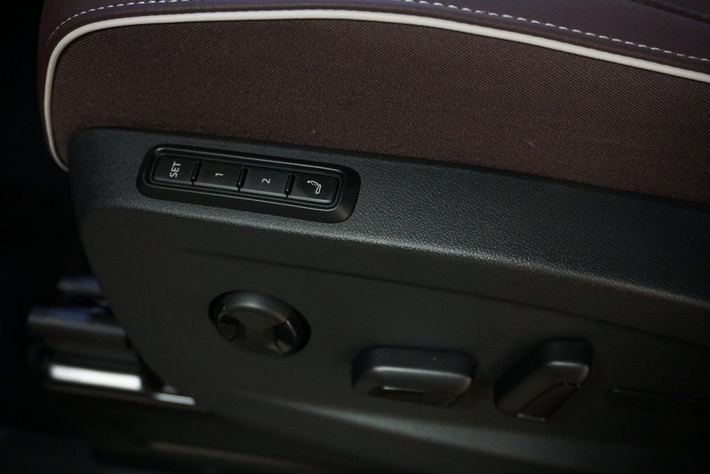 2025 Volkswagen ID. Buzz PRO S - Photo 32