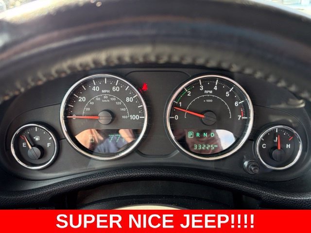 Used 2017 Bright White Clea Jeep Sport image 17