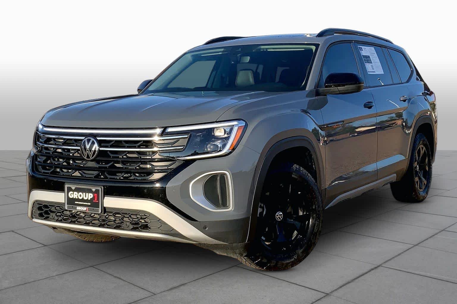 Pre-Owned 2026 Volkswagen Atlas 2.0T Peak Edition