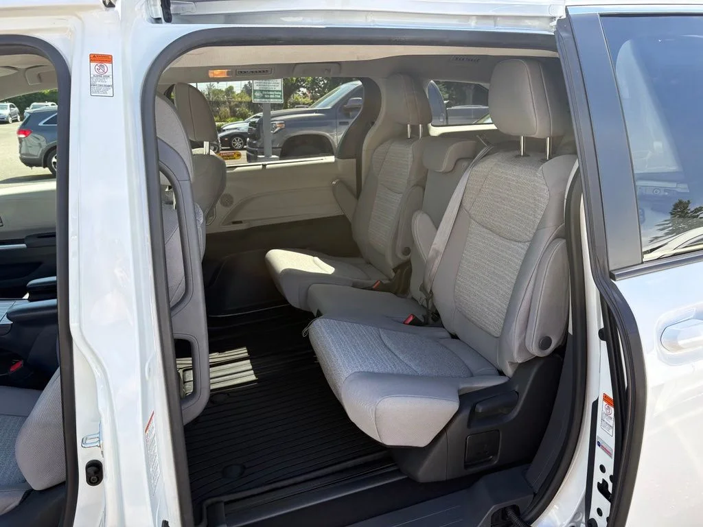 Used 2023 White Toyota LE image 14