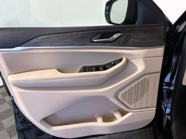 New 2026 Black Jeep Limited image 22