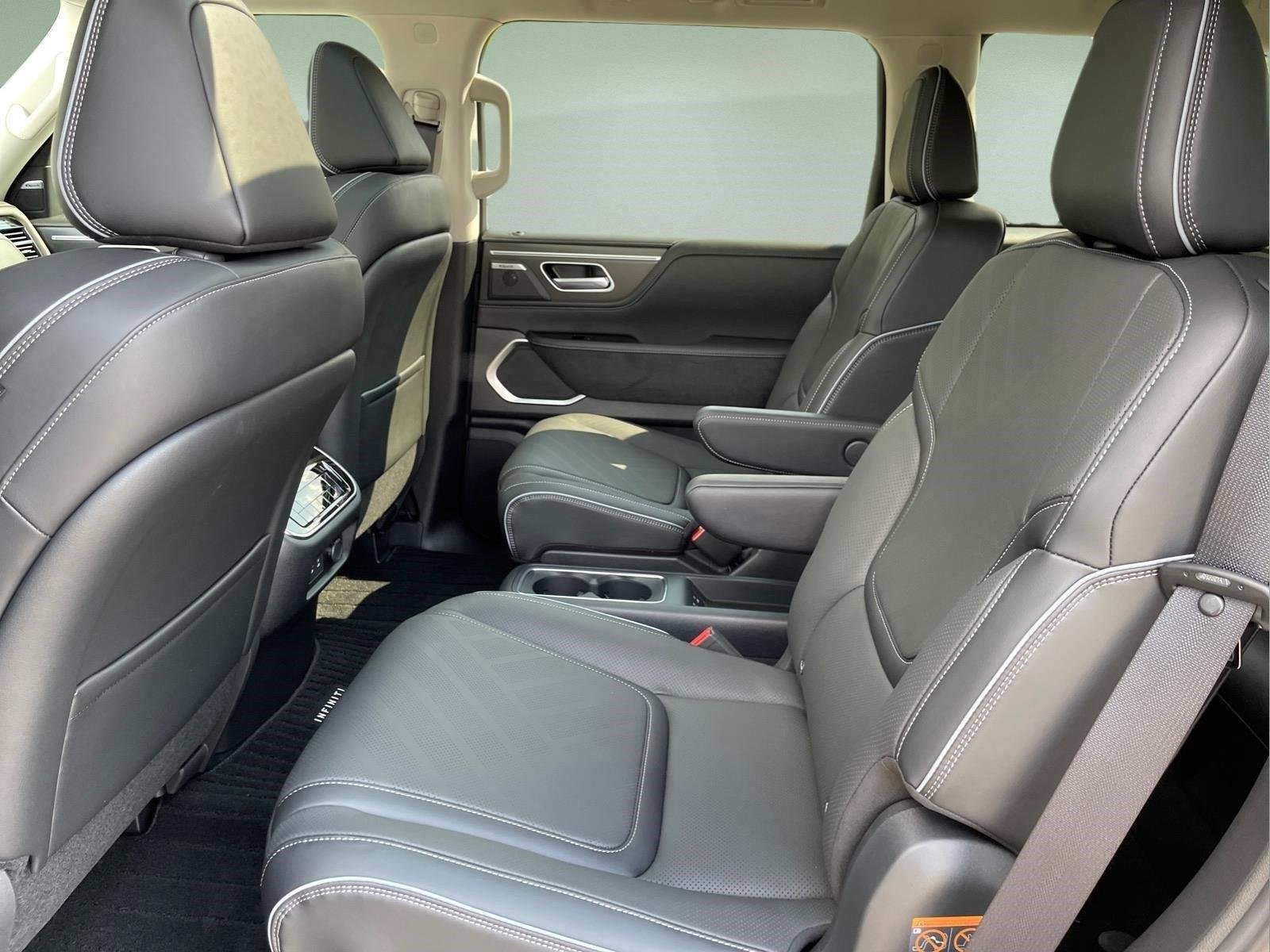 New 2027 DYNAMIC METAL INFINITI Luxe 4WD image 20