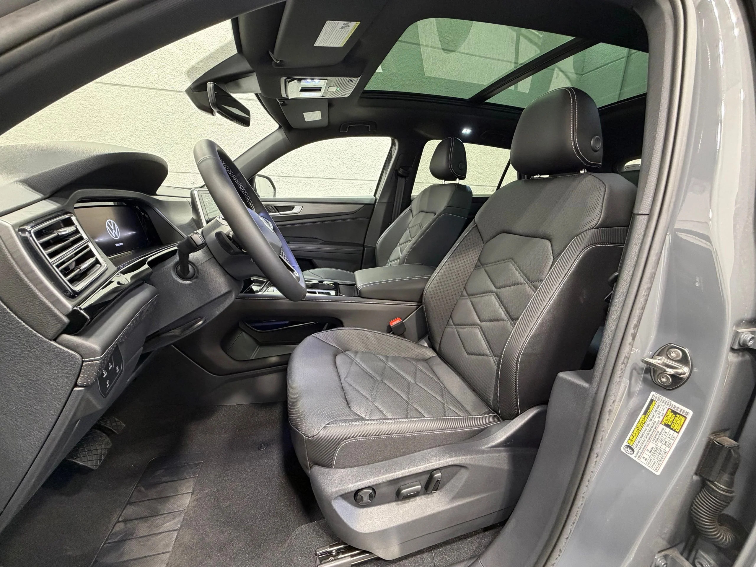 New 2026 Gray Volkswagen 2.0T SE w/Technology image 18