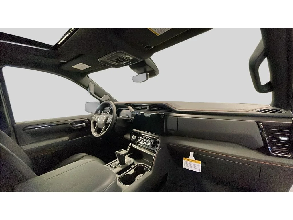 Used 2025 Summit White GMC AT4 image 17
