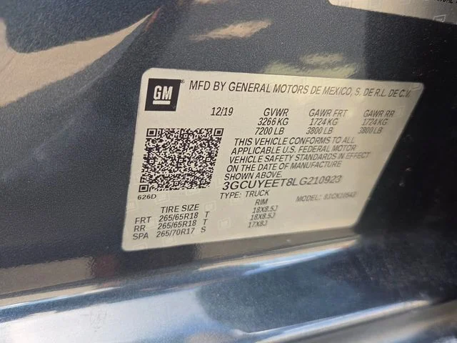 Used 2020 Gray Chevrolet RST image 7