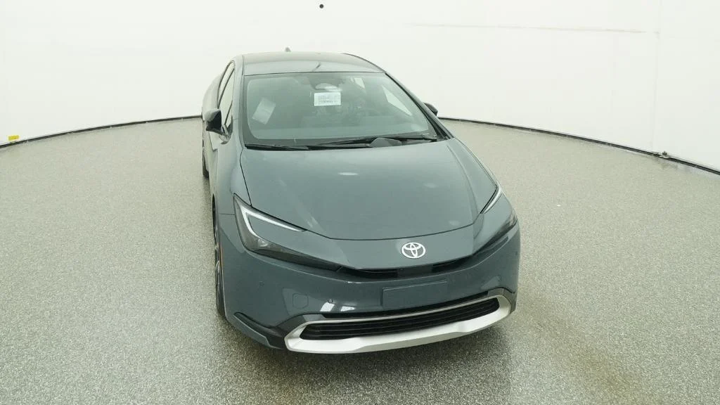 New 2026 Guardian Gray Toyota XSE Premium image 31