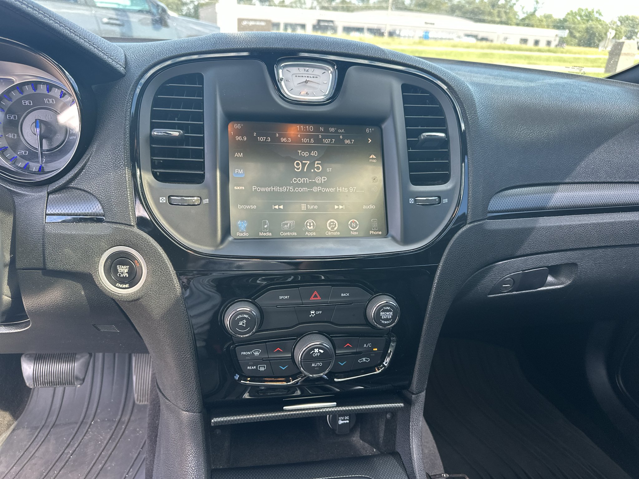 Used 2016 Jazz Blue Pearlcoat Chrysler Base image 5