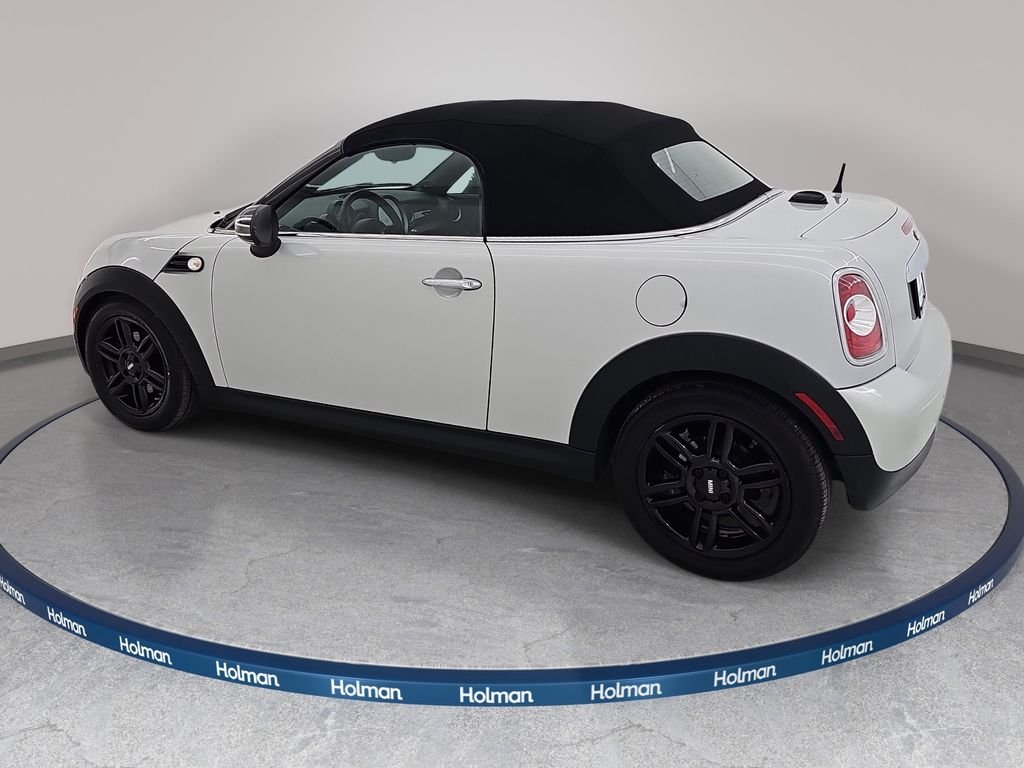 Used 2014 Silver MINI Base image 9