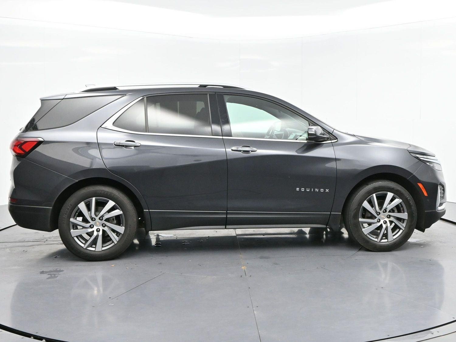 Used 2022 Iron Gray Metallic Chevrolet Premier image 8