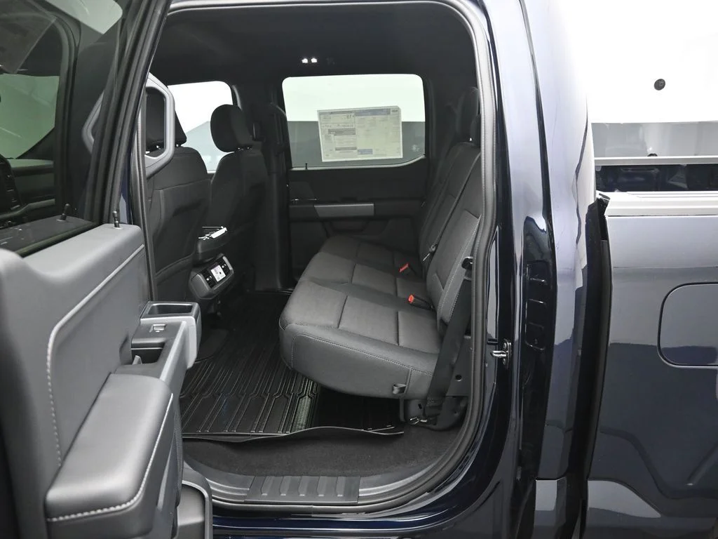 New 2026 Antimatter Blue Metallic Ford XLT image 19