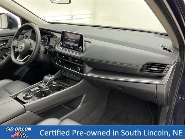 Used 2024 Deep Ocean Blue Pearl Nissan SV image 22