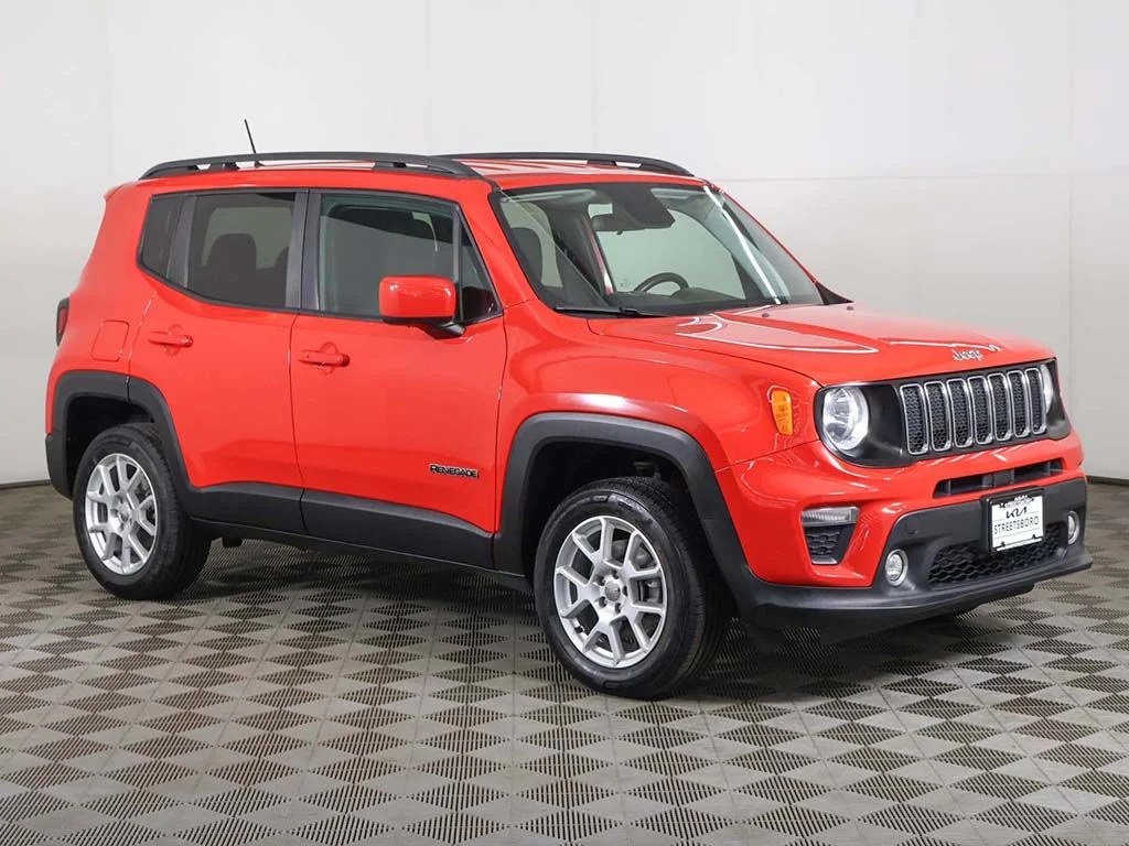 Used 2019 Jeep Renegade Latitude with VIN ZACNJBBB5KPK64516 for sale in Streetsboro, OH