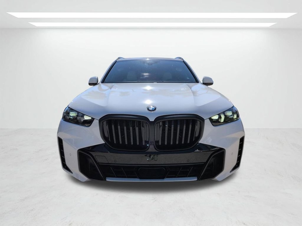 New 2026 Alpine White BMW xDrive40i image 9