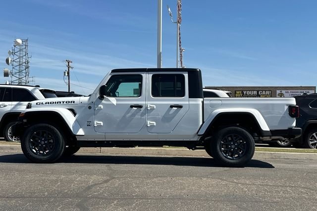 New 2026 Bright White Clear-Coat Exterior Paint Jeep 85th Anniversary Edition image 6