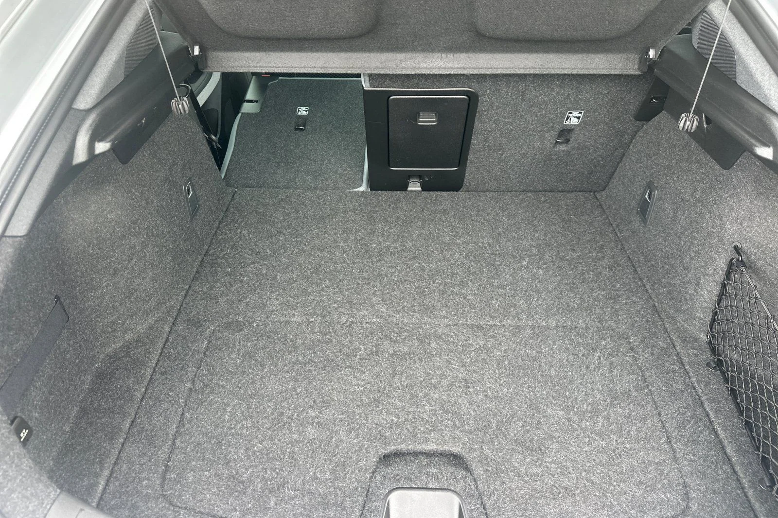 Used 2023  Polestar Long Range Dual Motor image 16
