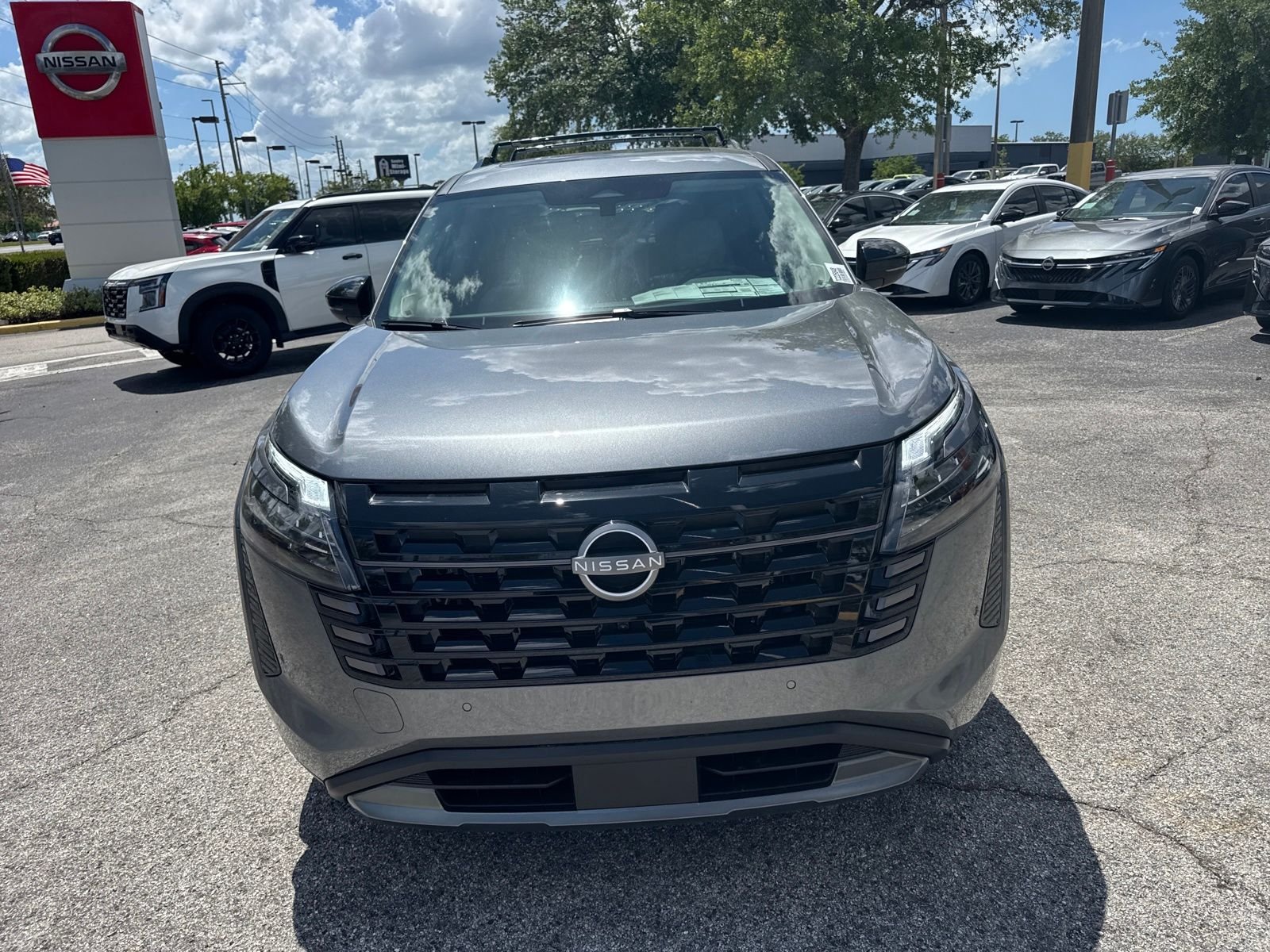 New 2026 Nissan Pathfinder SL 4D Sport Utility