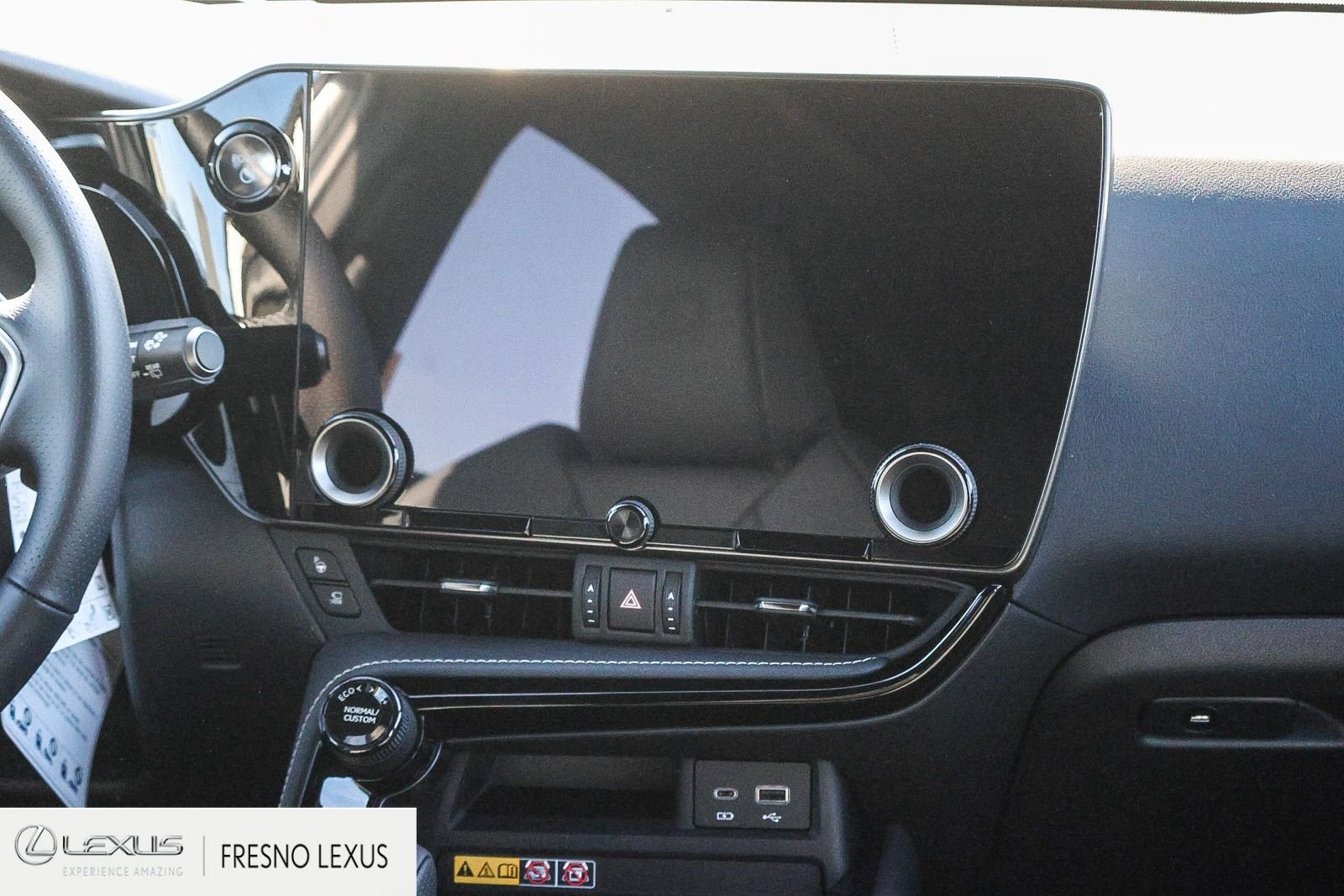 2026 Lexus NX 450h+ F-Sport - Photo 17